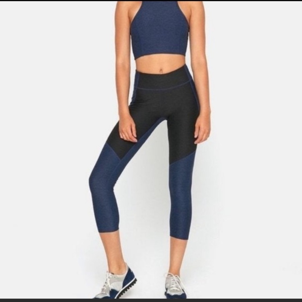 Outdoor Voices TechSweat Colorblock Gray Blue 3/4 Leggins Size M